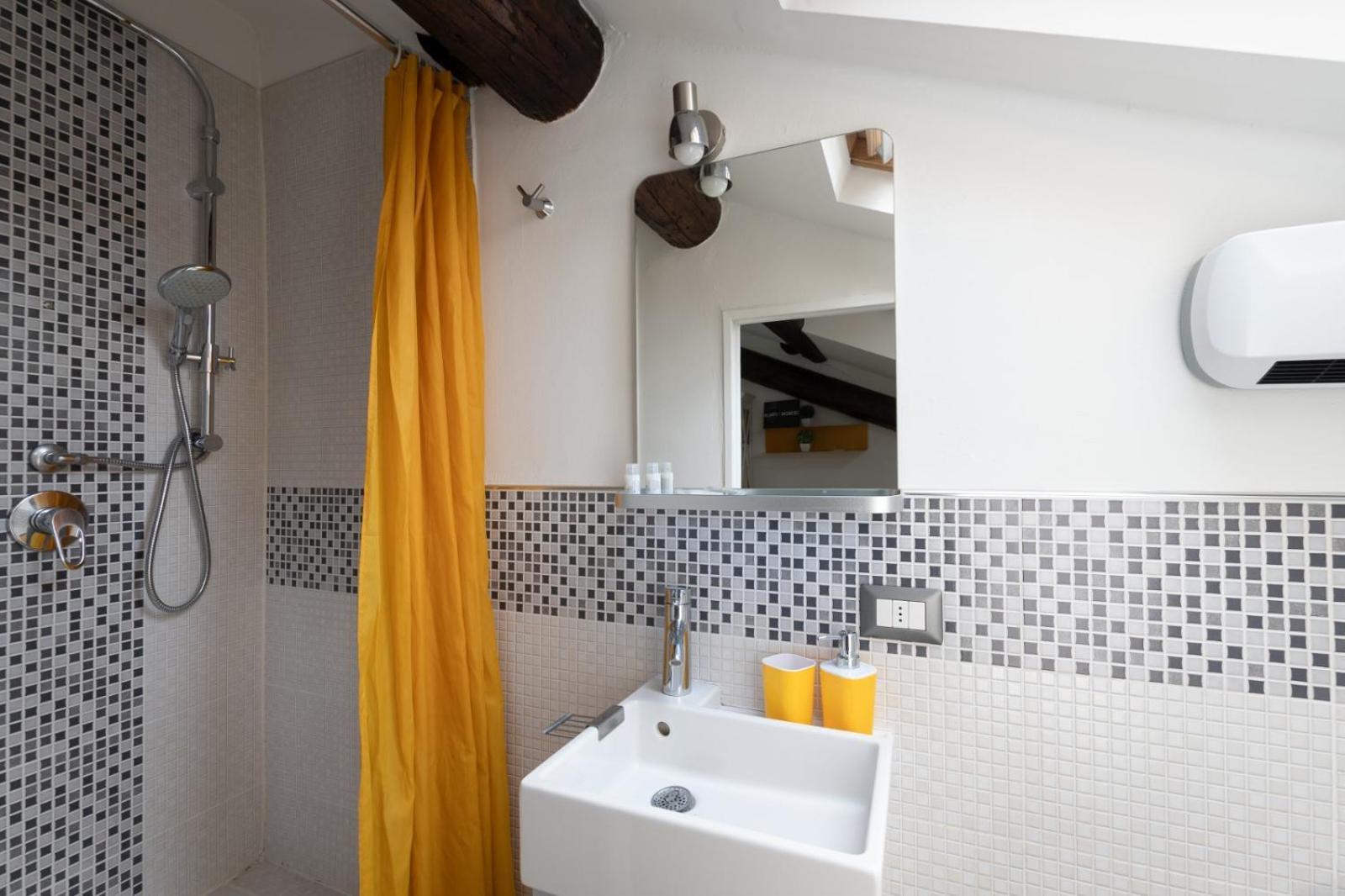 Appartement Chinatown Cosy Attic *